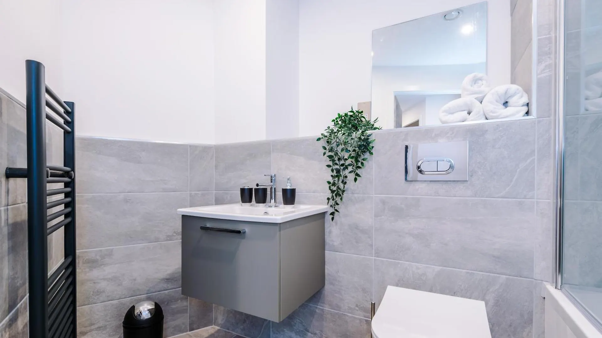 Icona 2 Apartment, With Free Onsite Gym And Secure Parking 요크 0*,  영국